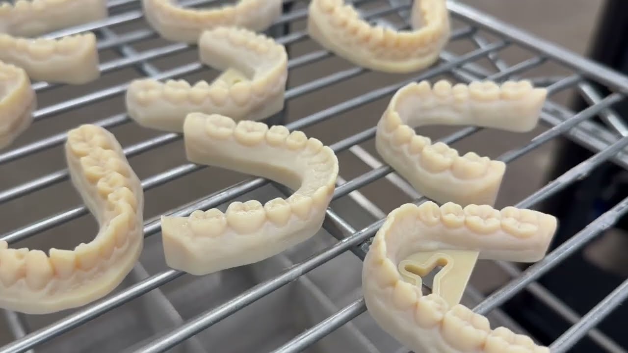 DEMI X 520 for Dental PolyJet | Automated Dental PolyJet Support Removal